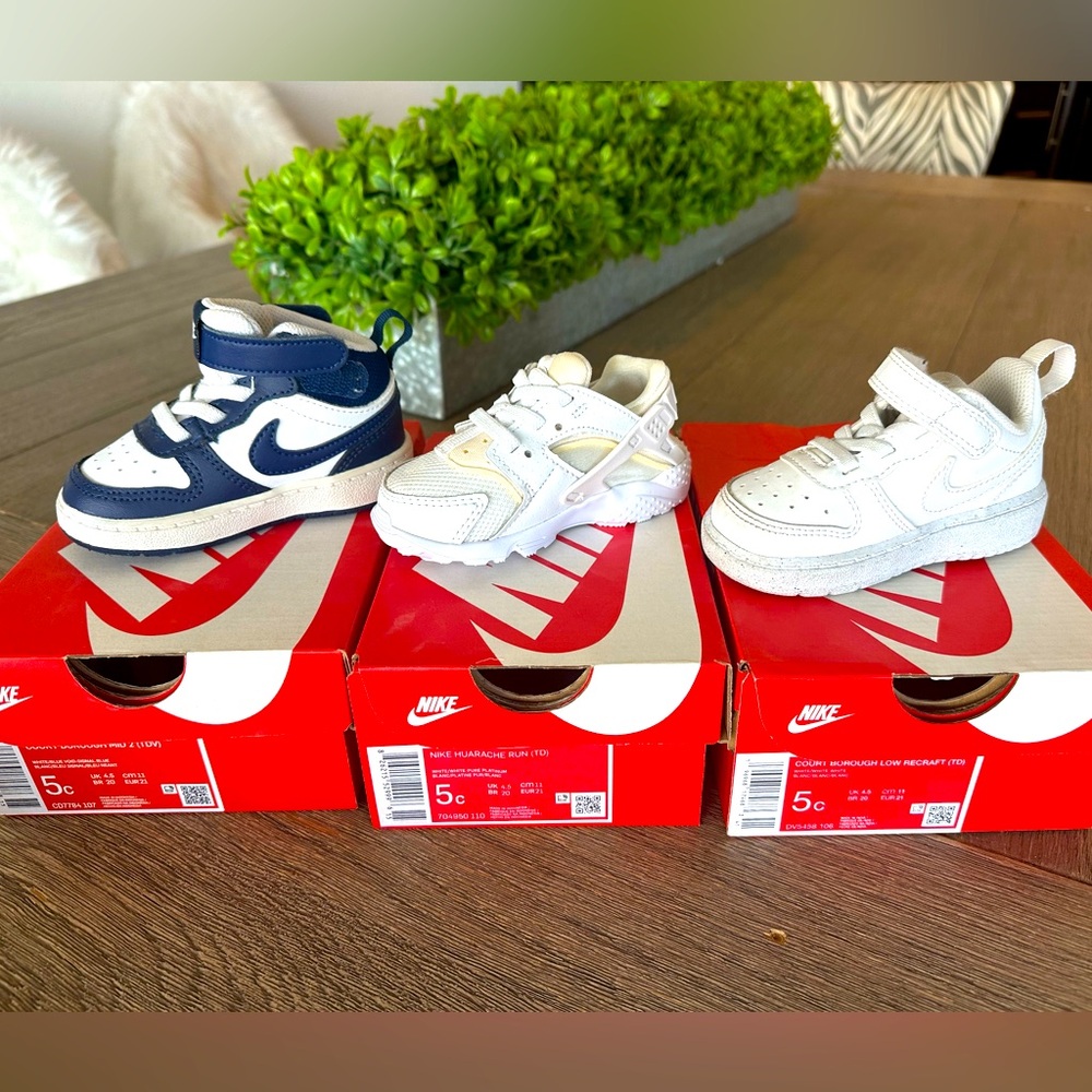 LOT Toddler Kid's NIKE 5C Sneakers EUC